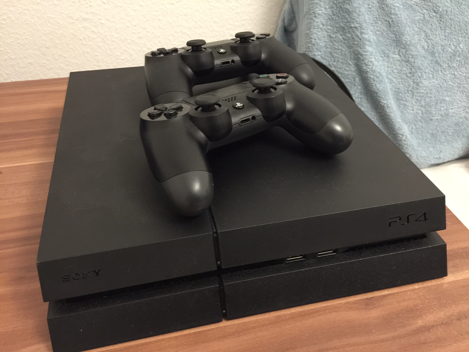 Sony PS4 mieten